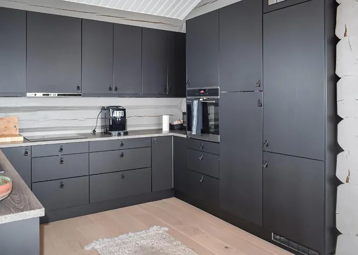 Beautiful In With Sauna Feriehus